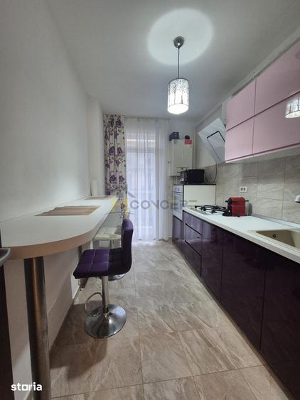 Apartament cu 2 camere decomandat în Central