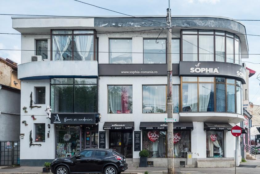 Dinicu Golescu/Stirbei Voda/Spatiu Comercial de Inchiriat/ - 2