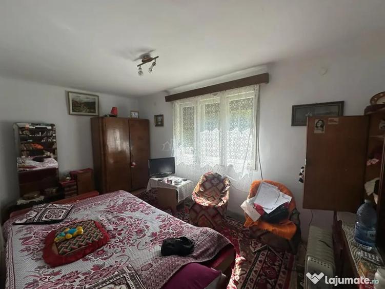 Casă cu 3 camere cu Teren 536 Mp în Central