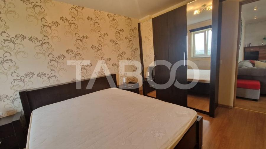 Apartament cu 4 camere semidecomandat în Ștrand