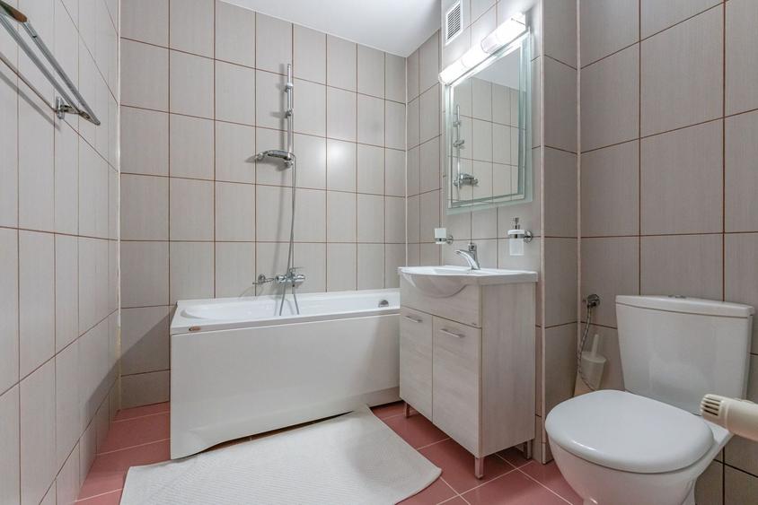 Apartament cu 2 camere semidecomandat în Răcădău