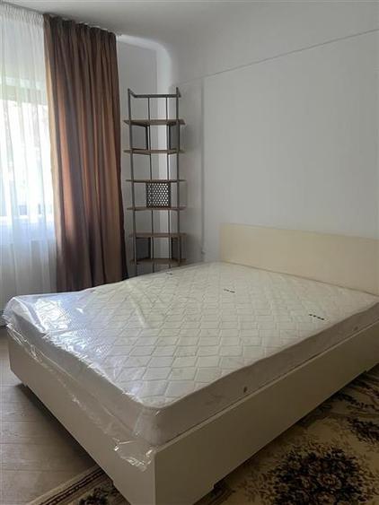 Apartament cu 2 camere decomandat, mobilat în Cotroceni