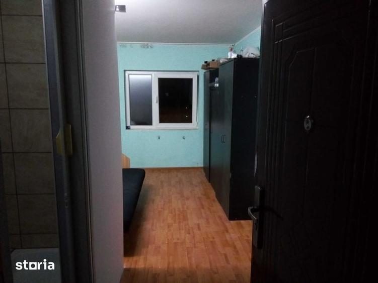 Garsonieră în Micro 17