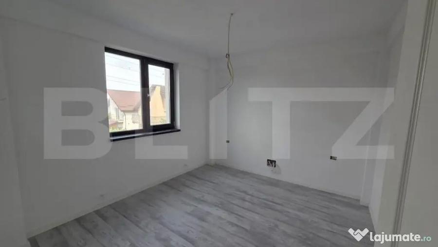 Apartament de vanzare 2 camere decomandat, la cheie, i - 10