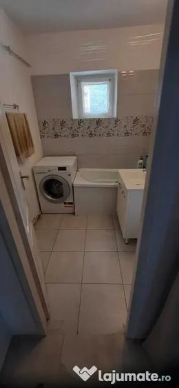 Apartament cu 2 camere decomandat în Răcădău