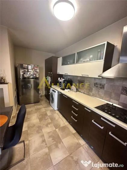 Casă cu 4 camere cu Teren 160 Mp în Berceni