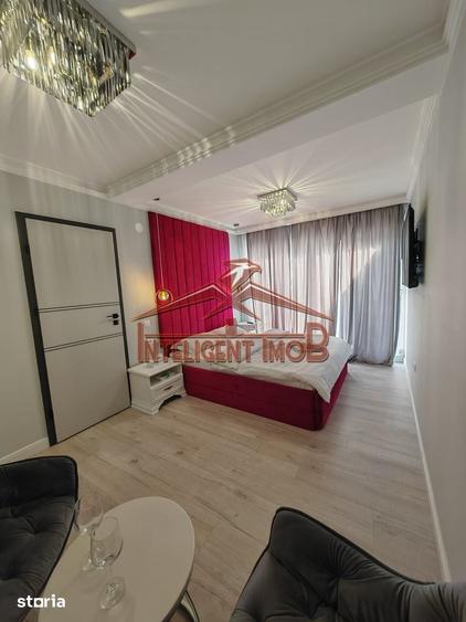 Casă cu 8 camere decomandat cu Teren 386 Mp în Turnișor