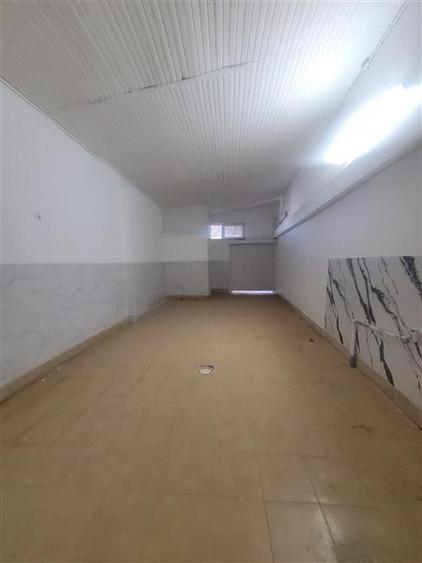 Spațiu comercial, de 750 mp, în Zona Industrială