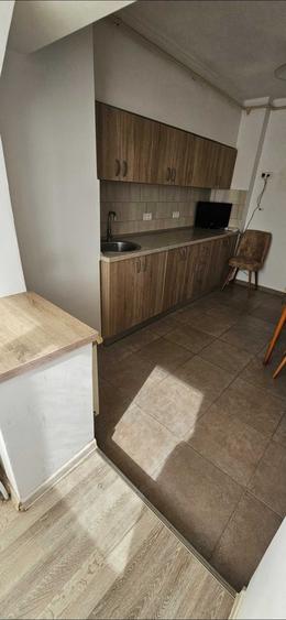 Apartament cu 2 camere decomandat în Exterior Vest