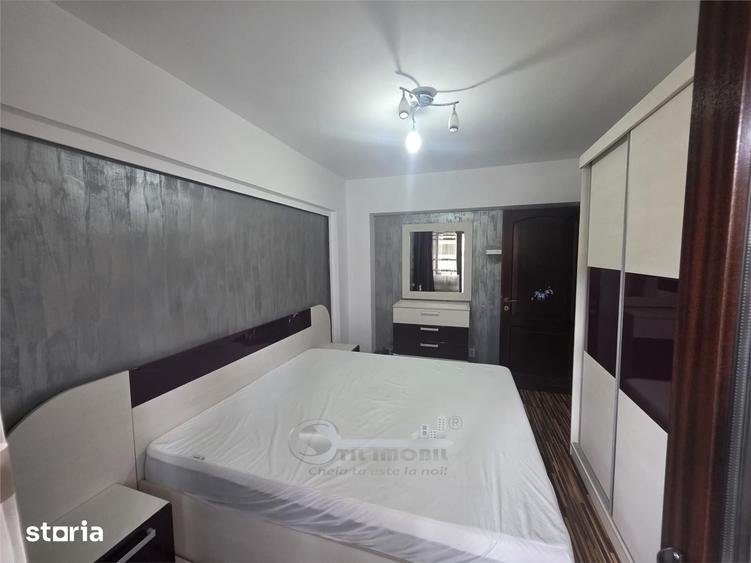 Apartament cu 3 camere în Târgu Cucu