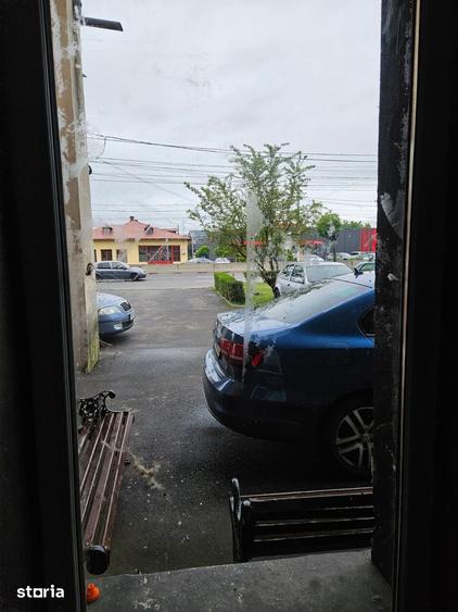 Spațiu comercial, de 100 mp, în Central