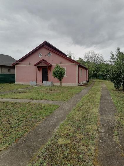 Casă cu 3 camere în Ghizdaru