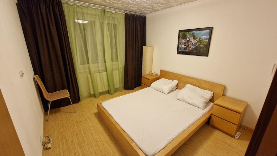 Apartament cu 2 camere decomandat în Rahova