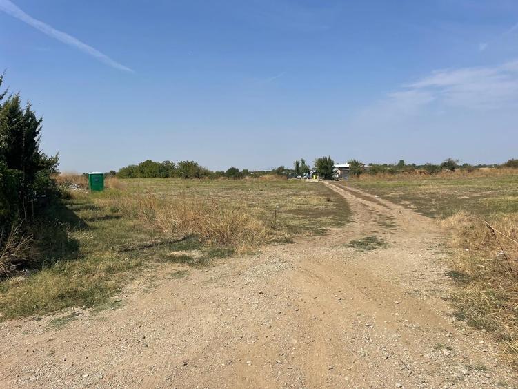 Teren Construcții intravilan de 3250 mp, în Otopeni