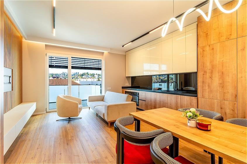 Apartament cu 3 camere decomandat, mobilat în Gheorgheni