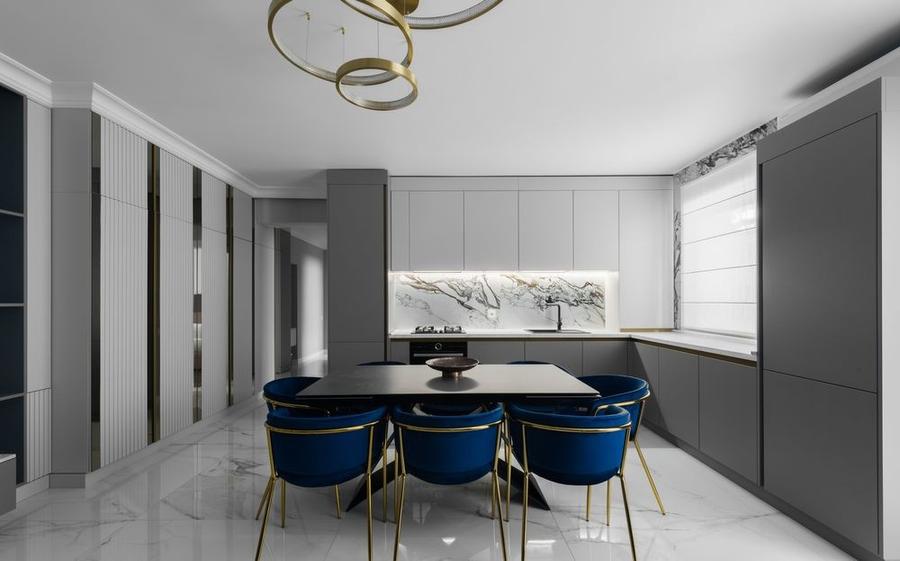 Apartament cu 3 camere, mobilat în Berceni