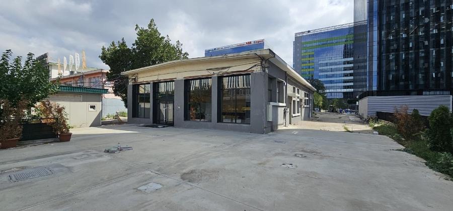 Birou, de 350 mp, în Aviației
