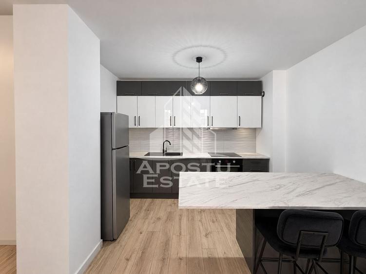 Apartament cu 2 camere decomandat, mobilat în Torontalului