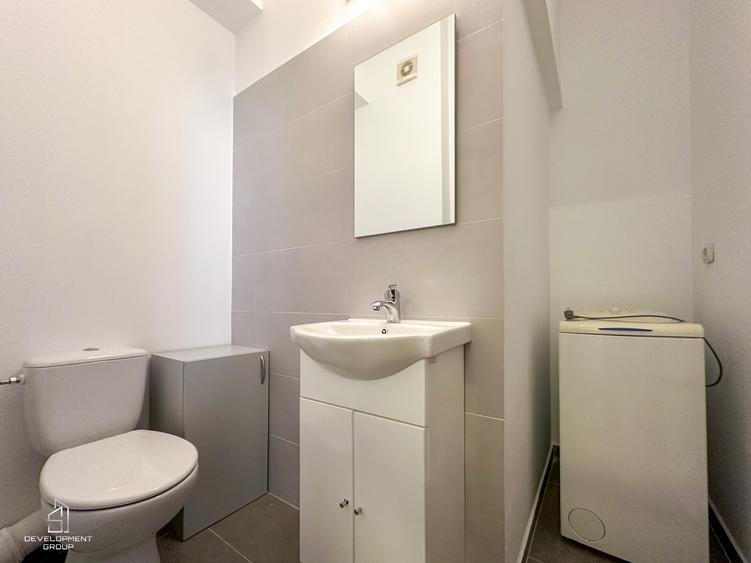 Apartament cu 3 camere semidecomandat în Iancu Nicolae