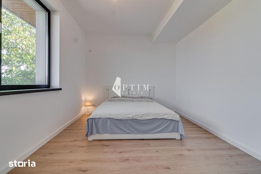 Casă cu 5 camere cu Teren 377 Mp în Corbeanca
