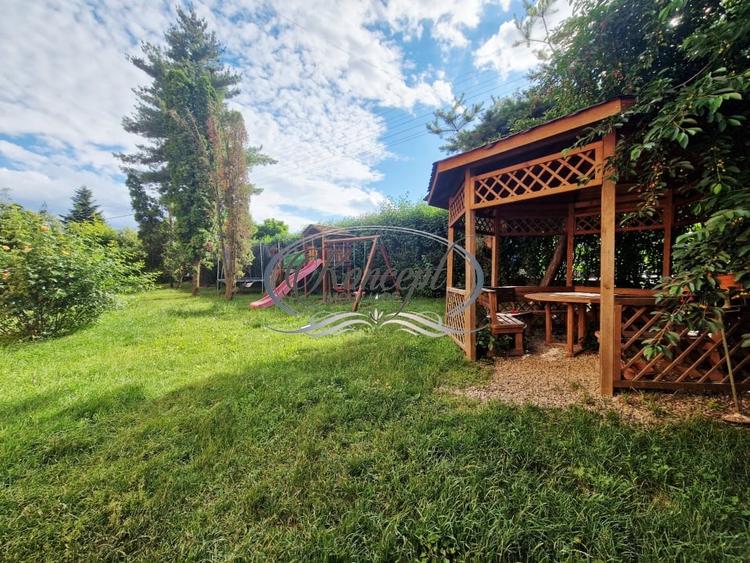Apartament cu 2 camere decomandat, mobilat în Gruia