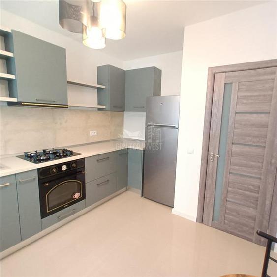 Apartament cu 2 camere decomandat, mobilat în Hipodrom 4
