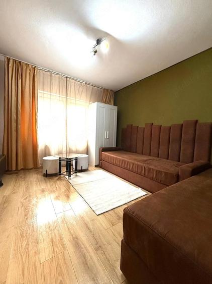Garsonieră decomandată în Micălaca