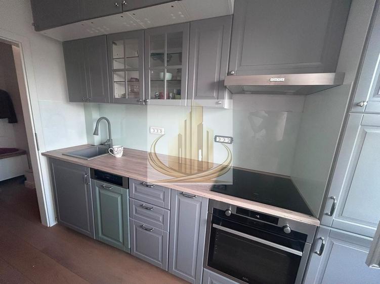 Apartament cu 2 camere semidecomandat, mobilat în Central
