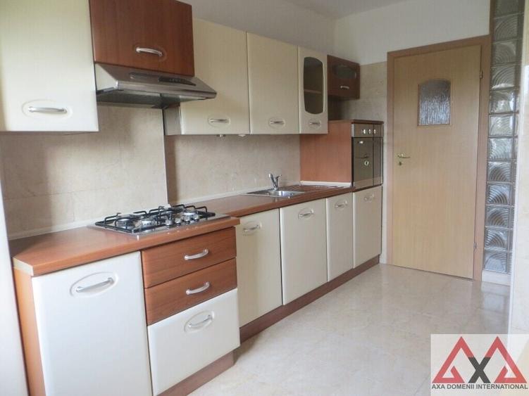Apartament cu 2 camere decomandat în Brâncoveanu