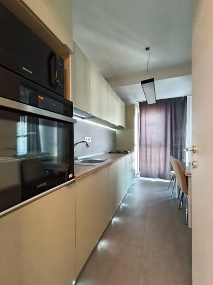 Apartament cu 3 camere decomandat în Lujerului