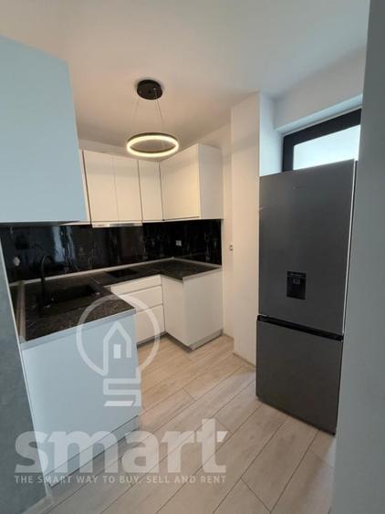 Apartament cu 2 camere semidecomandat, mobilat în Mărăști