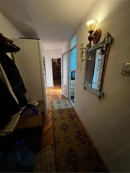 Apartament cu 2 camere decomandat în Steaua