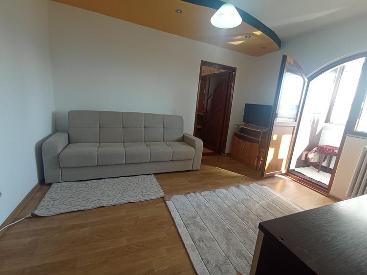 Apartament cu 2 camere nedecomandat în Tătărași