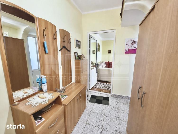 Apartament cu 2 camere, mobilat în Central