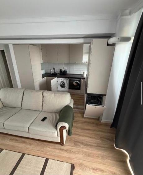 Apartament cu 2 camere în 13 Septembrie