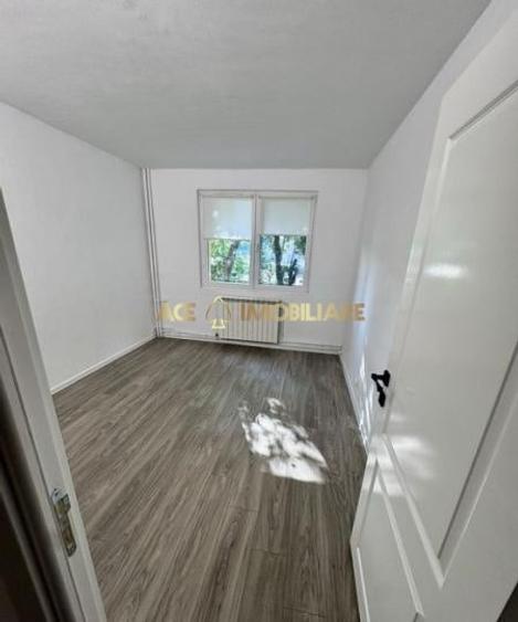 Apartament cu 4 camere decomandat, mobilat în Apărătorii Patriei