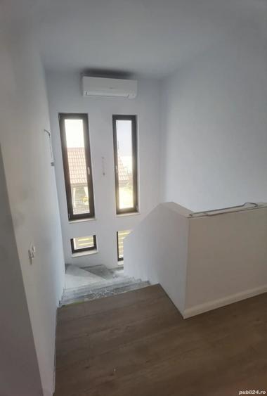 Casă cu 5 camere în Central