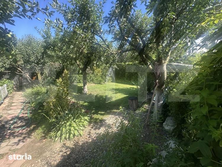 Casă cu 6 camere cu Teren 600 Mp în Micro 17