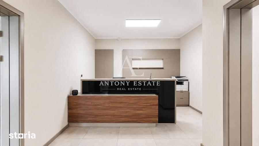 Spațiu comercial, de 560 mp, în Central