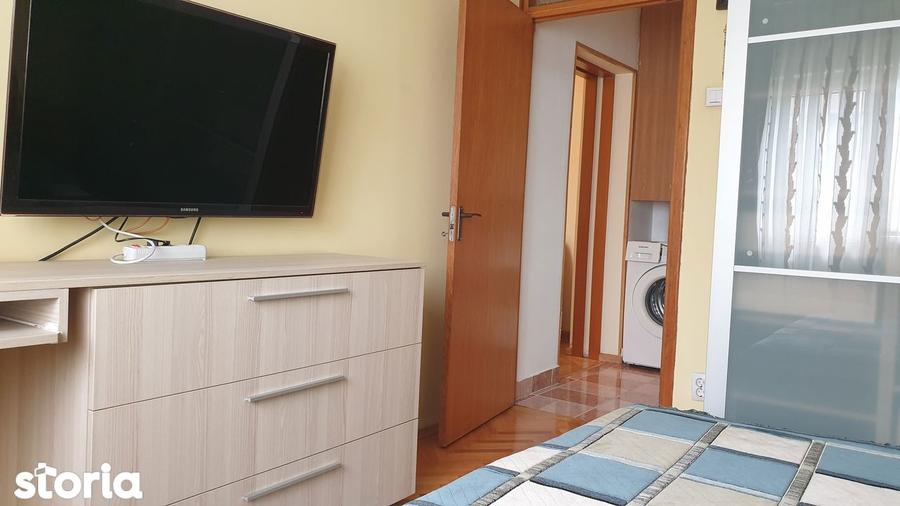 Apartament cu 3 camere decomandat, mobilat în Rahova