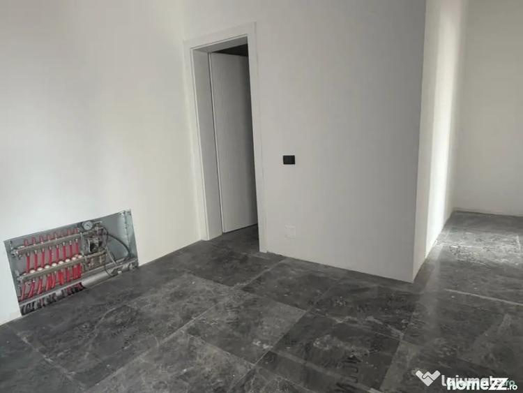 Casă cu 4 camere cu Teren 300 Mp în Central