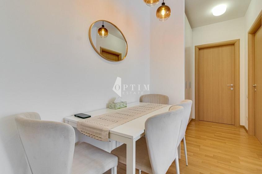 Apartament cu 3 camere semidecomandat, mobilat în Băneasa