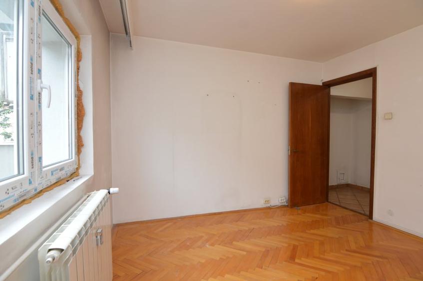 VANZARE APARTAMENT 3 CAMERE UNIRII – NERVA TRAIAN - 12