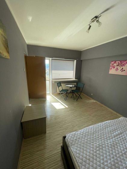 Apartament cu 2 camere semidecomandat în Ultracentral