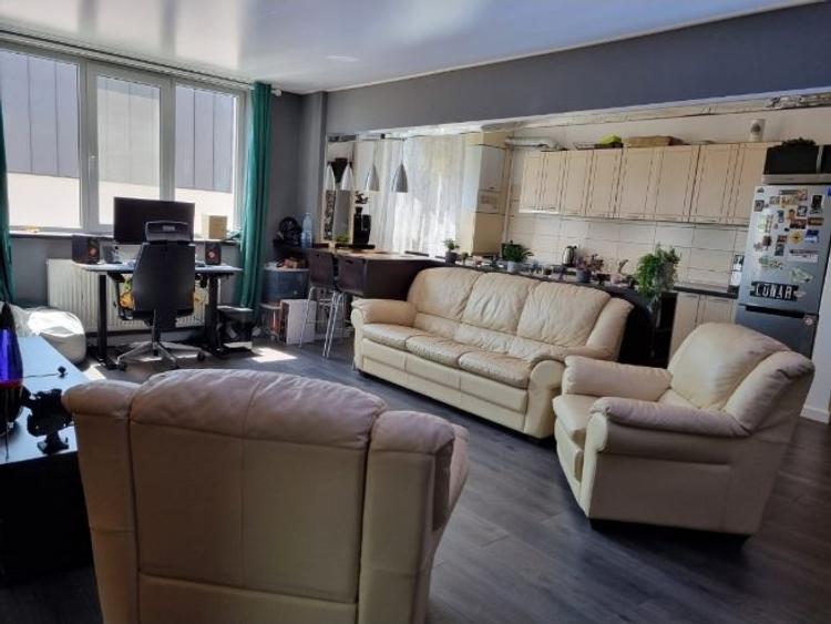 Apartament cu 2 camere semidecomandat în Andrei Mureșanu