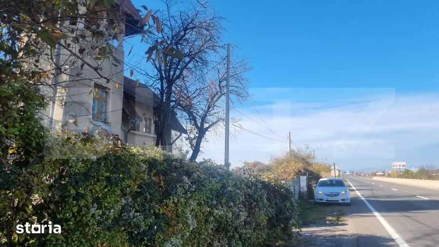 Casă cu 6 camere cu Teren 1200 Mp în Târgșoru Vechi