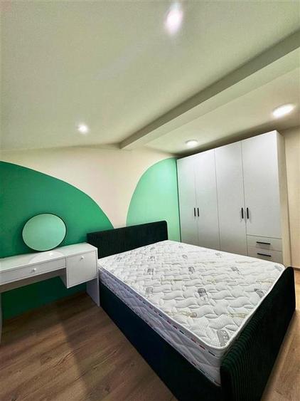 Apartament cu 3 camere decomandat, mobilat în P-ța Mihai Viteazu
