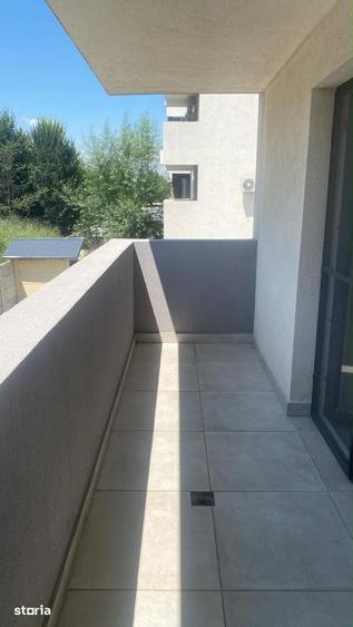 Apartament cu 2 camere decomandat în Exterior Vest