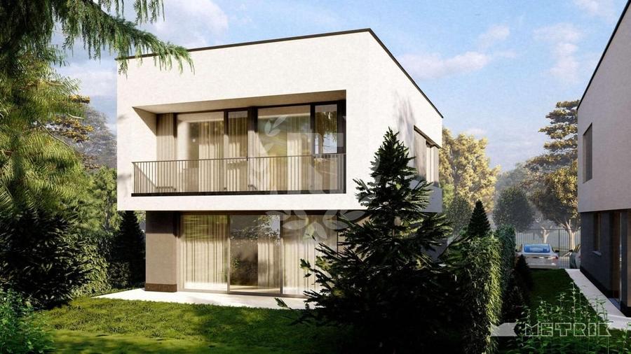 Casă cu 4 camere în Tunari