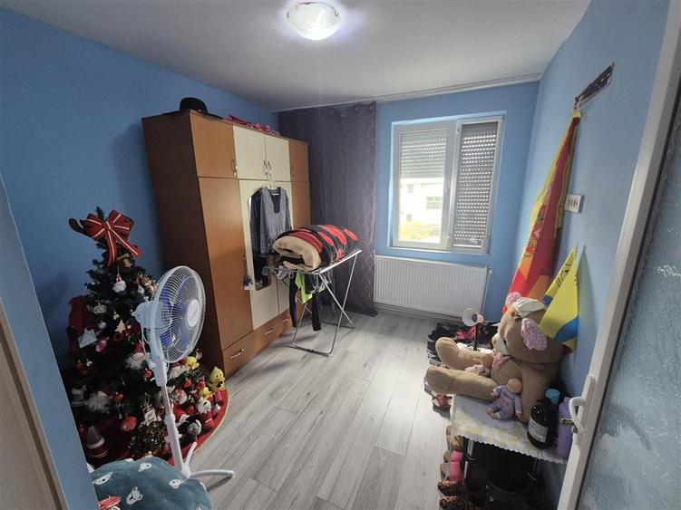 Apartament cu 2 camere nedecomandat în Hipodrom